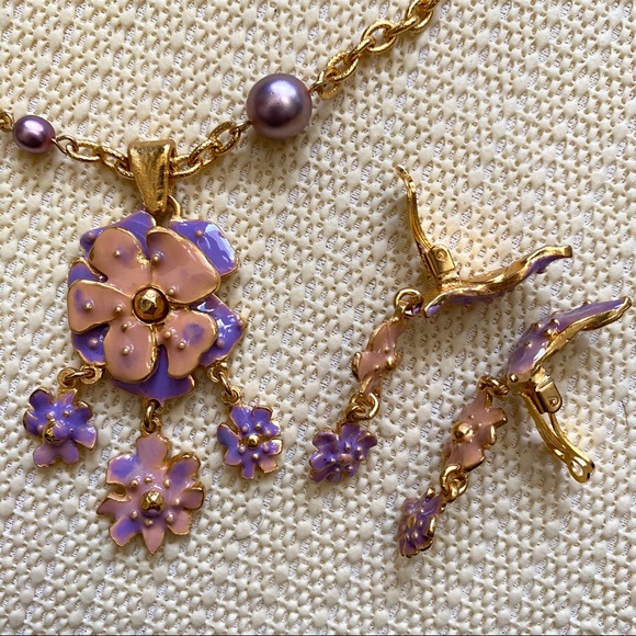 Jewelry - Purple/Pink Enamel Flower/Bead Necklace & Earrings